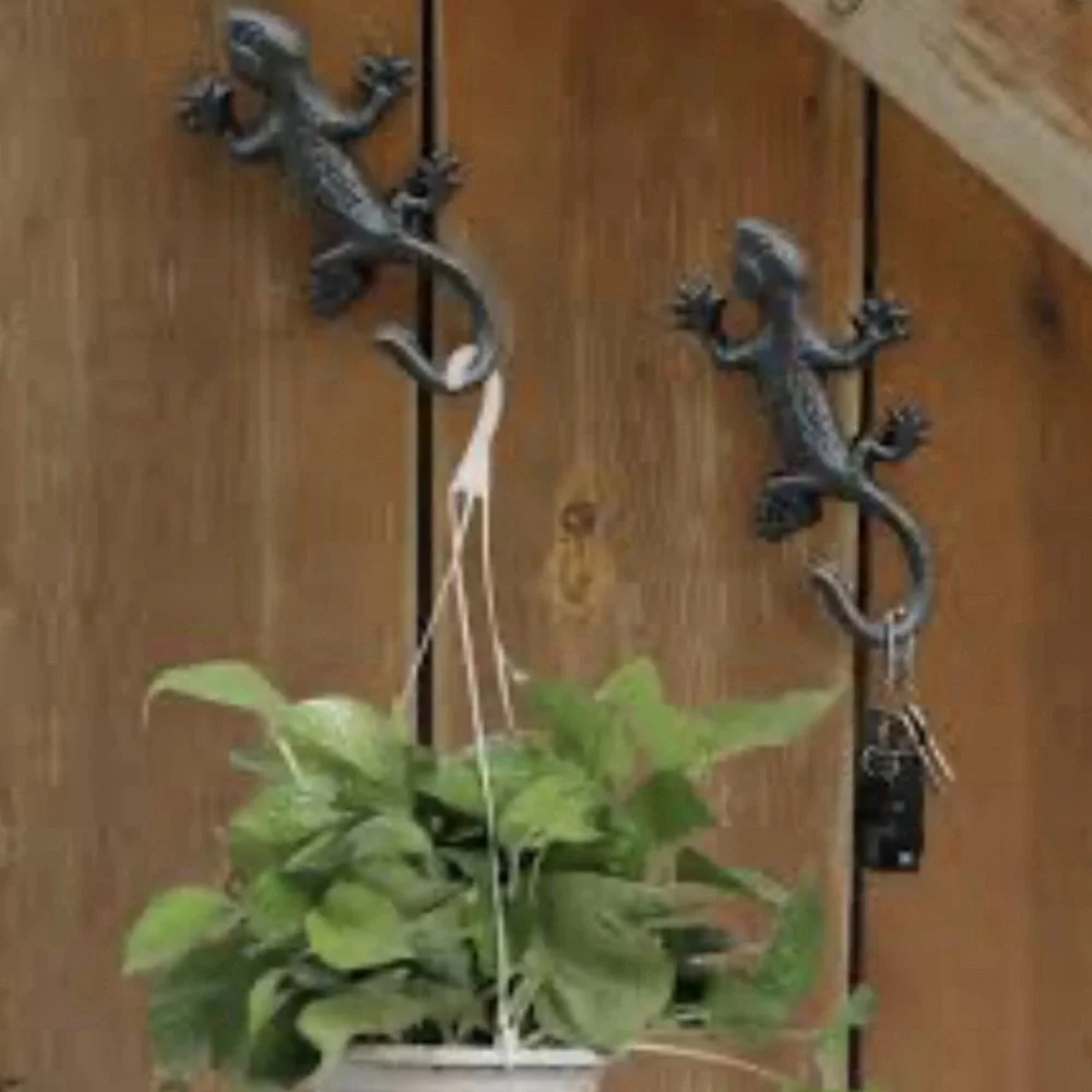 Set of 3 Aluminum GECKO LIZARD Wall Hooks Tail Hangs Plants Keys Coats Hats 7